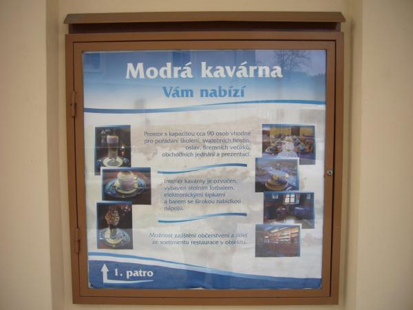 Nástěnka Modrá kavárna