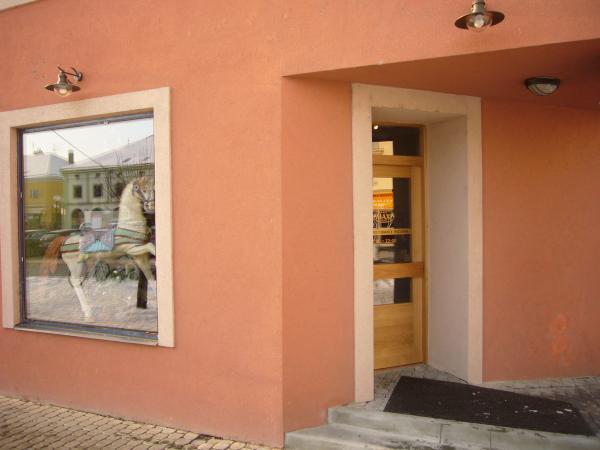 Vchod do Pizzeria Ristorante Hotelu Maxim