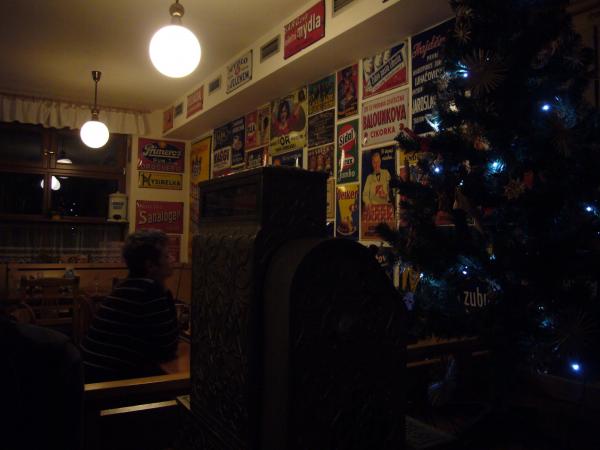 Pokladna ve starém obchodě