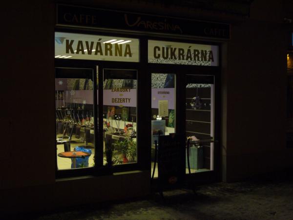 Kavárna a cukrárna Varesina