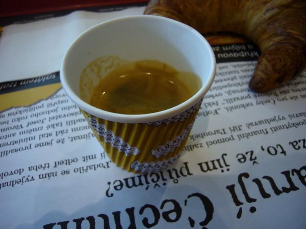 Espresso v Bageterii Boulevard Arkády
