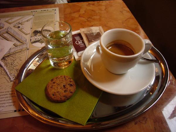 Espresso v Café Lounge