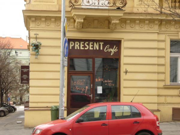 Present Café
