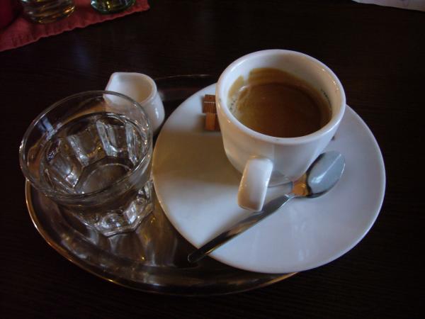 Espresso v restauraci Starý klub