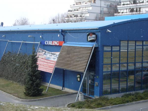 Vchod do Curlingové haly a Restaurace Sphera