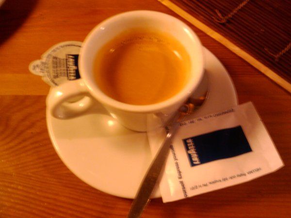 Lavazza v Restaurant - Pub Kyvadlo