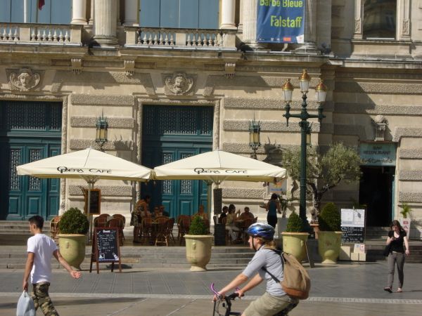 Opéra café
