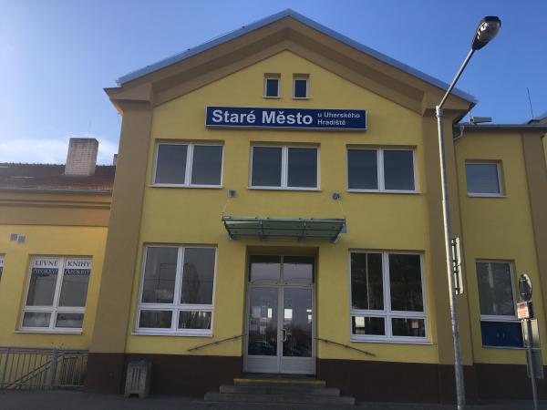 Vchod z ulice