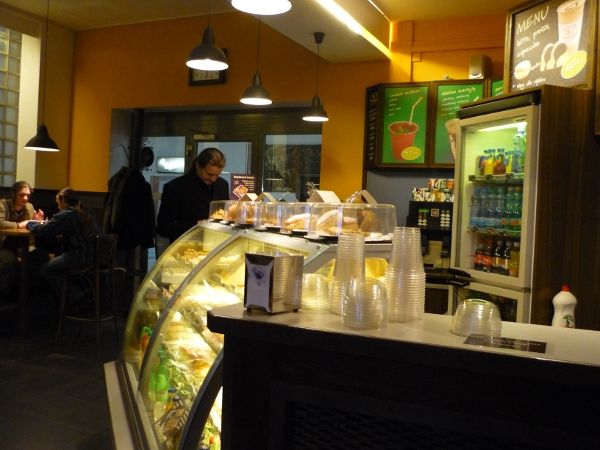Uvnitř Pendl Café
