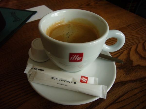 Espresso Illy v restauraci Na pláni