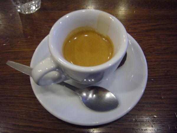 Espresso Colombia Supremo v kavárně Kumbál