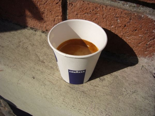 Espresso Lavazza z Coffee in