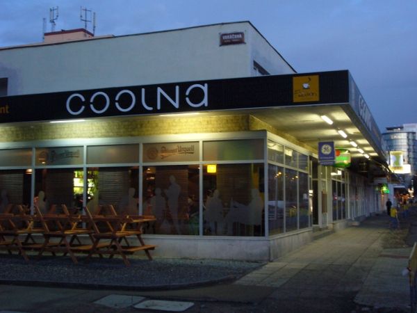 Metropolitan Bar Restaurant COOLNA