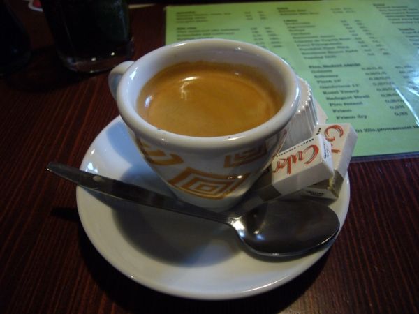 Espresso Dersut caffé v Irské hospodě Hotel Mos