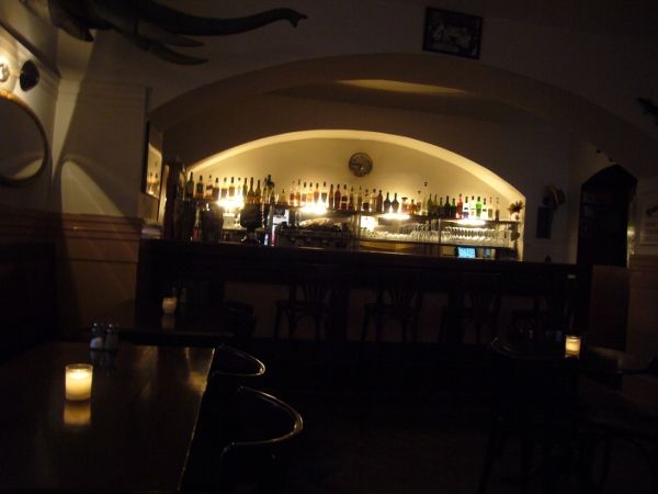 Bar v podniku Universal
