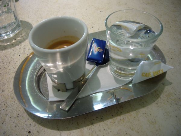 Espresso Cafè Carraro v Kavárně Onyx