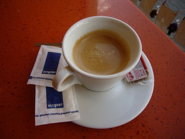 Espresso Lavazza v Učňovské cukrárně a kavár