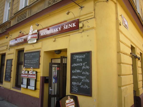 Vchod do Restaurace Michelský šenk