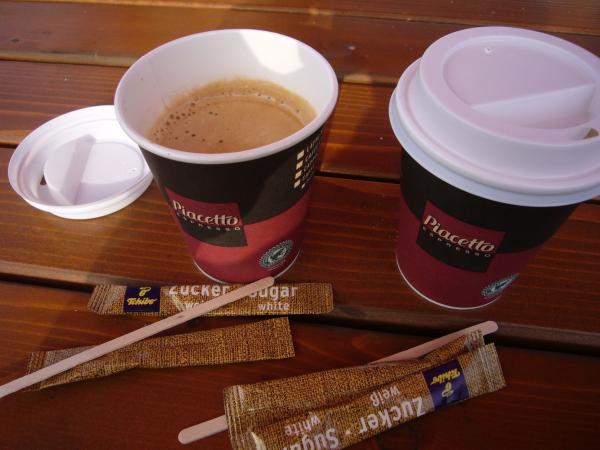 Piacetto espresso na čerpací stanici Benzina 359