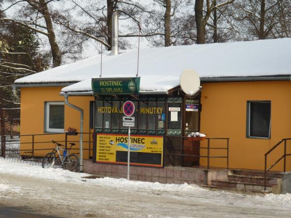 Hostinec U splavu