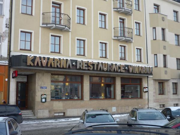Kavárna restaurace vinárna to vše nabízí BEST WESTERN Hotel GRAND
